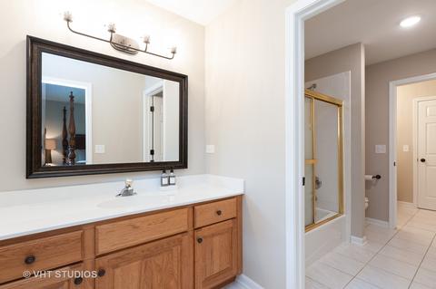 7524 Bittersweet Dr, Gurnee, IL 60031 photo 21