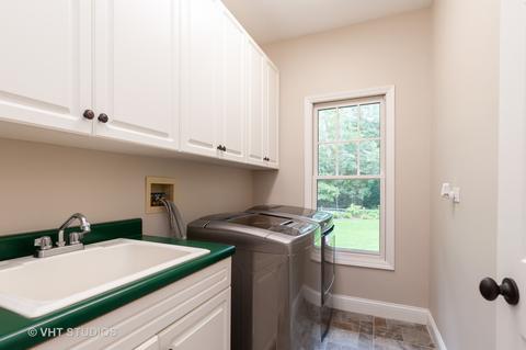 7524 Bittersweet Dr, Gurnee, IL 60031 photo 25