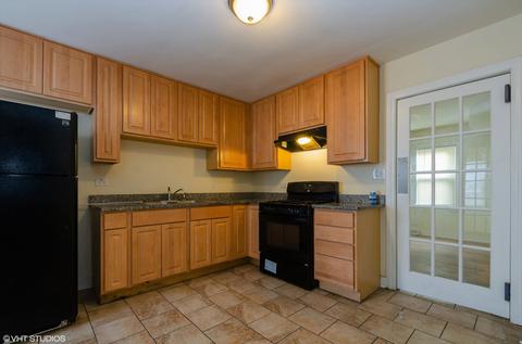 2441 178th St, Lansing, IL 60438 photo 2