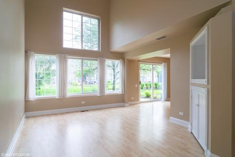 1324 Summersweet Ln, Bartlett, IL 60103 photo 3