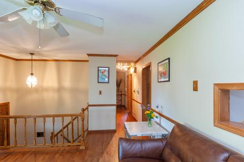 60 Redwood Trl, Wheeling, IL 60090 photo 5