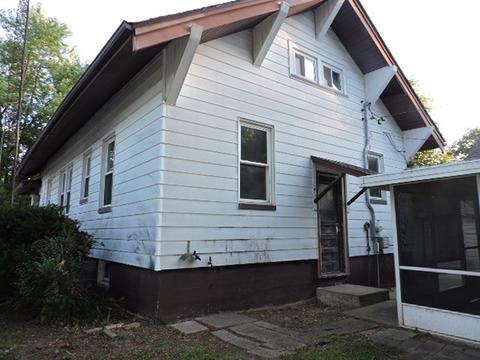 309 E Clay St, Clinton, IL 61727 photo 12