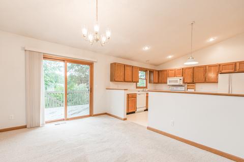 1210 Windsor Dr, Normal, IL 61761 photo 7