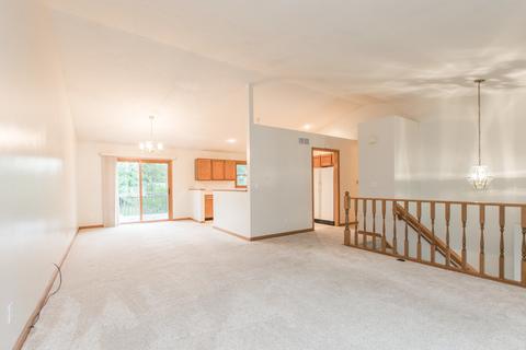 1210 Windsor Dr, Normal, IL 61761 photo 6