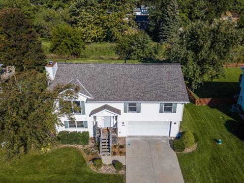 1210 Windsor Dr, Normal, IL 61761 photo 2