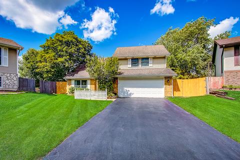 1490 Brookside Dr, Hoffman Estates, IL 60169 photo 2