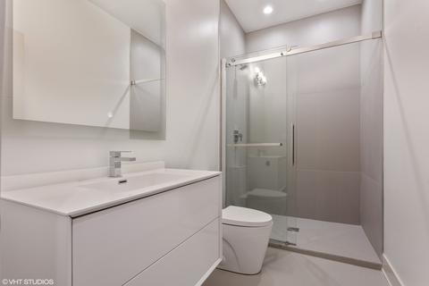 4618 S Champlain Ave, Chicago, IL 60653 photo 21