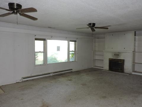 3421 E Main St, Danville, IL 61832 photo 7