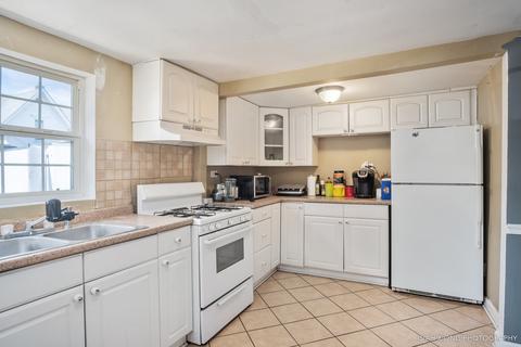 268 Hill Ave, Elgin, IL 60120 photo 14