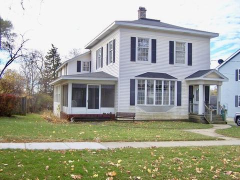 3805 Main St, Mchenry, IL 60050 photo 1