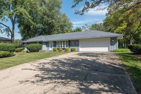 16351 S Dan Oconnell Dr, Plainfield, IL 60586 photo 2