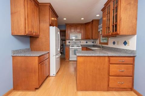 16351 S Dan Oconnell Dr, Plainfield, IL 60586 photo 9