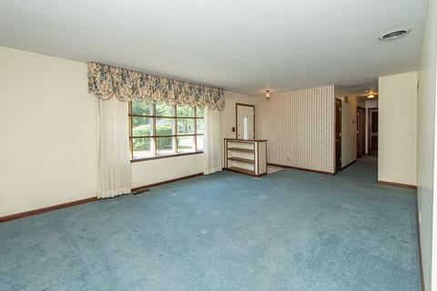 16351 S Dan Oconnell Dr, Plainfield, IL 60586 photo 6