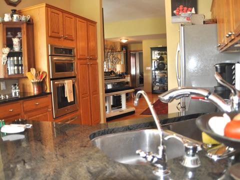 13801 S Tamarack Dr, Plainfield, IL 60544 photo 9