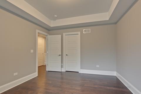 2000 Robincrest Ln, Glenview, IL 60025 photo 22