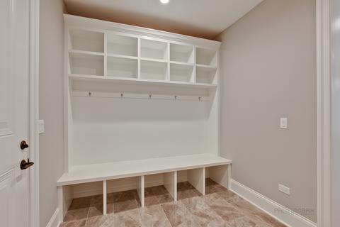 2000 Robincrest Ln, Glenview, IL 60025 photo 26