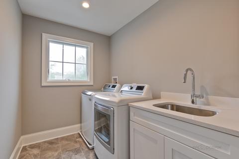 2000 Robincrest Ln, Glenview, IL 60025 photo 23