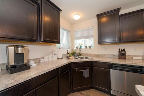3308 Batley St, Elgin, IL 60124 photo 9