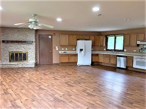 9009 E Mcevilly Rd, Minooka, IL 60447 photo 5