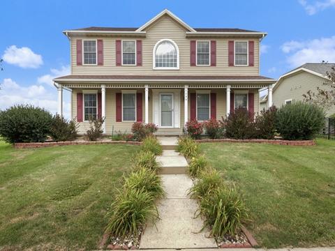 746 Serenity Blvd, Normal, IL 61761 photo 1