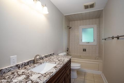 3970 Hudson Dr, Hoffman Estates, IL 60192 photo 10