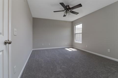 3008 Geranium Dr, Bloomington, IL 61705 photo 21
