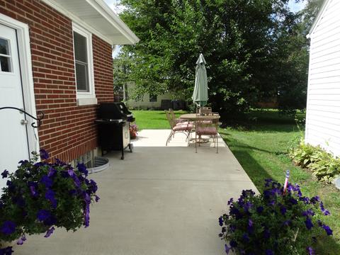 325 E 17th St, Lockport, IL 60441 photo 24