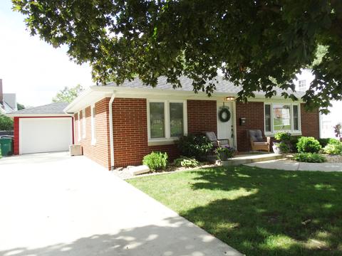 325 E 17th St, Lockport, IL 60441 photo 1