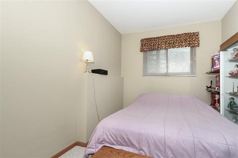 123 Deer Run Ln, Elgin, IL 60120 photo 21
