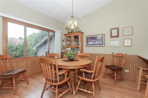 123 Deer Run Ln, Elgin, IL 60120 photo 12