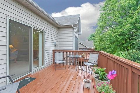 123 Deer Run Ln, Elgin, IL 60120 photo 2