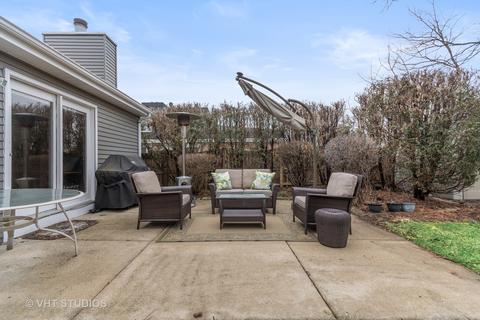 471 Sunnybrook Ln, Wheaton, IL 60187 photo 17