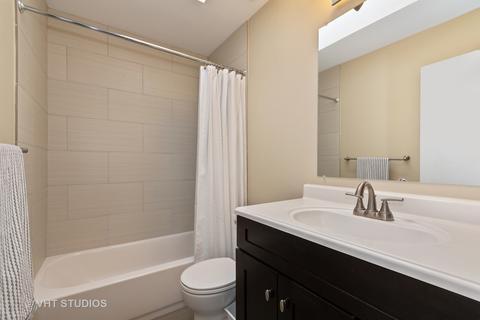 471 Sunnybrook Ln, Wheaton, IL 60187 photo 14