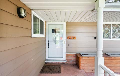11 N732 Win Haven Dr, Elgin, IL 60124 photo 4