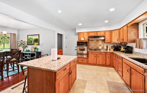 11 N732 Win Haven Dr, Elgin, IL 60124 photo 10