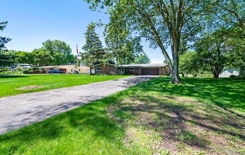 11 N732 Win Haven Dr, Elgin, IL 60124 photo 35