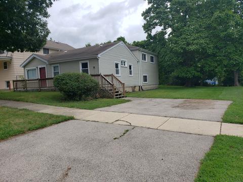 31 N Sumner Ave, Aurora, IL 60505 photo 2