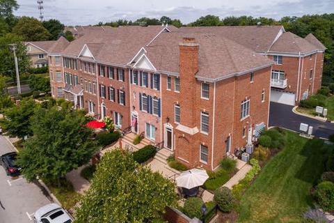 119 Spring Ave, Naperville, IL 60540 photo 2