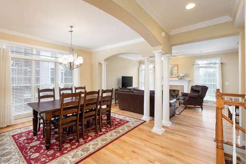 119 Spring Ave, Naperville, IL 60540 photo 10