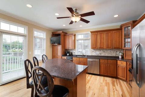 119 Spring Ave, Naperville, IL 60540 photo 6
