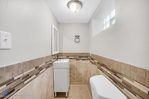 670 E 105th Pl, Chicago, IL 60628 photo 20