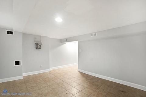 670 E 105th Pl, Chicago, IL 60628 photo 22