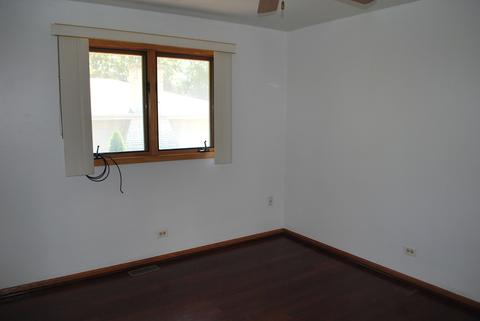 210 E Rust Trl, Willow Springs, IL 60480 photo 12