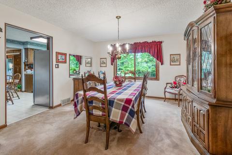 635 Birch St, Algonquin, IL 60102 photo 8
