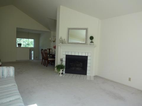 433 Cromwell Cir #2, Bartlett, IL 60103 photo 5