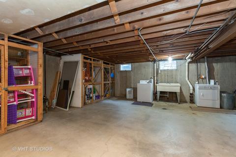 775 Jefferson Ave, Elgin, IL 60120 photo 16