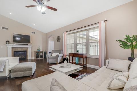 3793 Renaissance Dr, Normal, IL 61761 photo 5