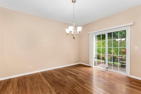 383 Emerald Ln, Algonquin, IL 60102 photo 7
