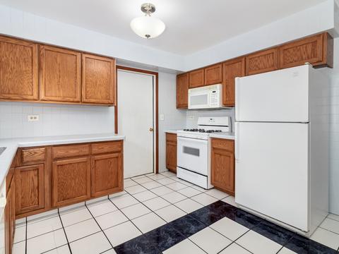 6605 Benich Ln, Plainfield, IL 60586 photo 10