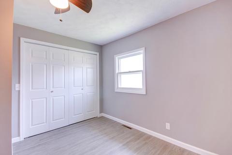 117 E Daggy St, Tolono, IL 61880 photo 15